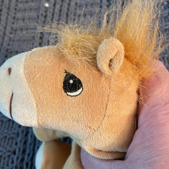 Precious Moments Tender Tails horse. - Picture 6 of 12